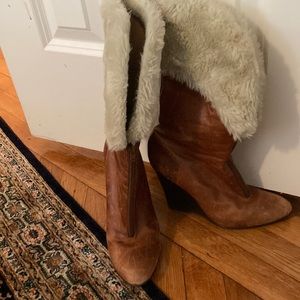 Jessica Simpson boots